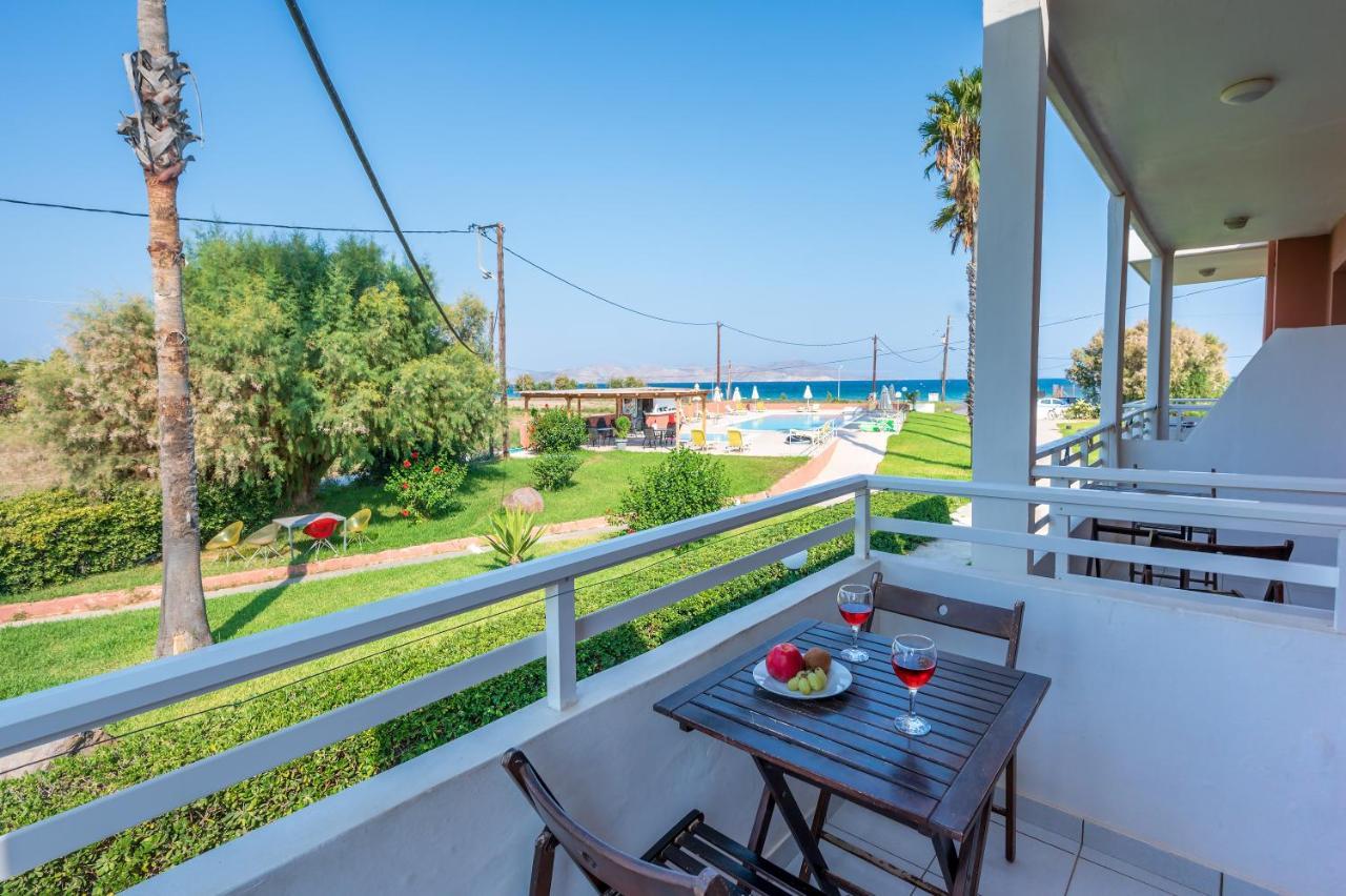 Tigaki Jonathan Studio Apartments מראה חיצוני תמונה
